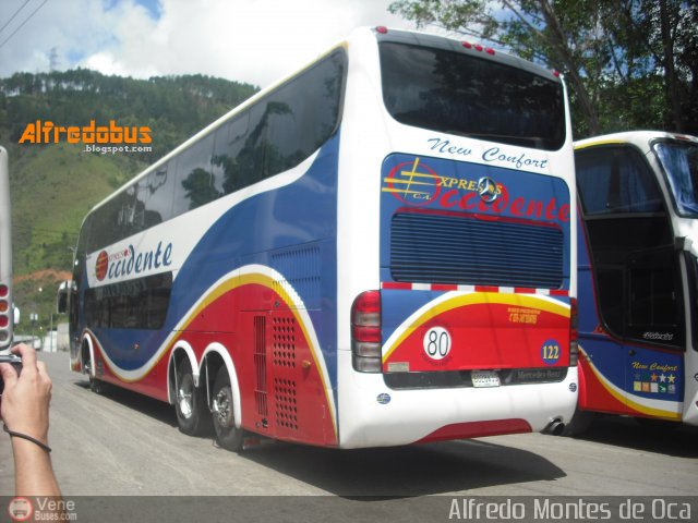 Expresos Occidente 122 por Alfredo Montes de Oca