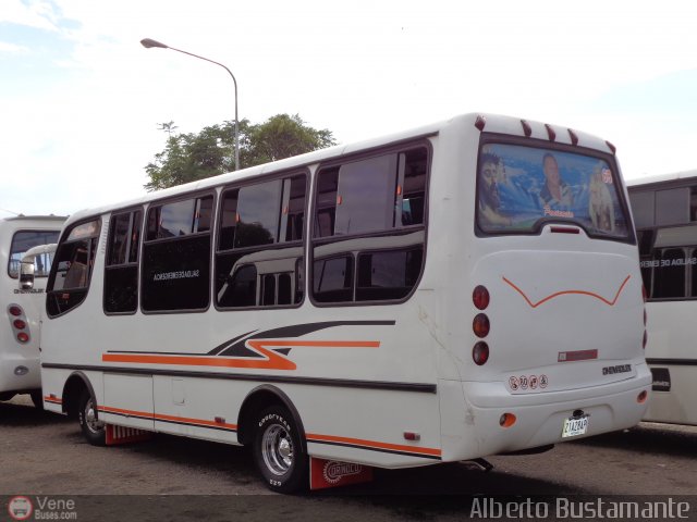 TA - A.C. L�nea Los Capachos 63 por Alberto Bustamante