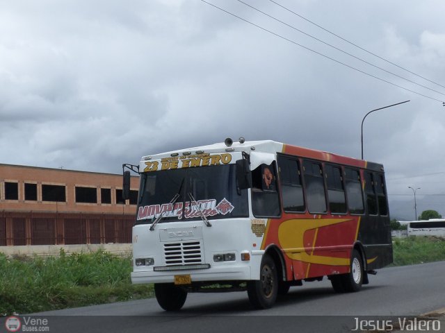 U.C. 23 de Enero 187 por Jesús Valero