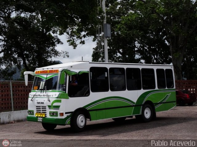 A.C. L�nea Col�n 43 por Pablo Acevedo