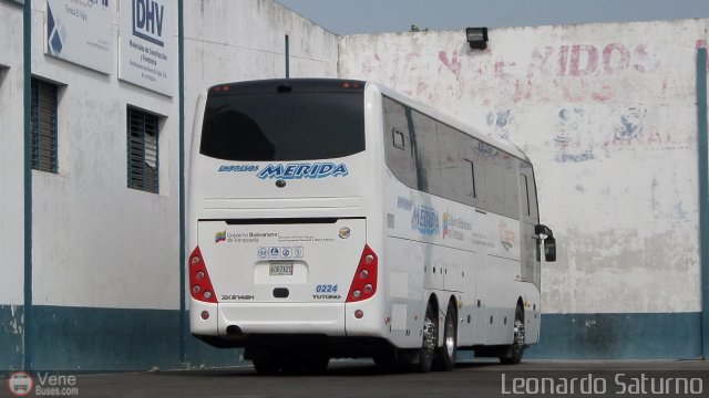 Expresos M�rida 0224 por Leonardo Saturno