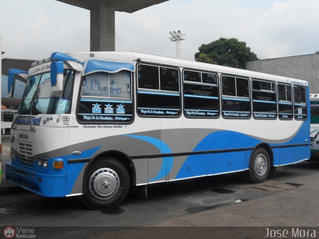 L�nea El Pi�al A.C. 32 por Jos� Mora