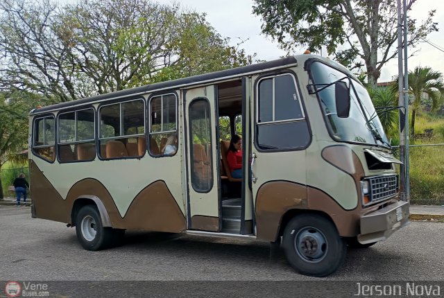 TA - L�nea Unidad Vecinal 42 por Jerson Nova