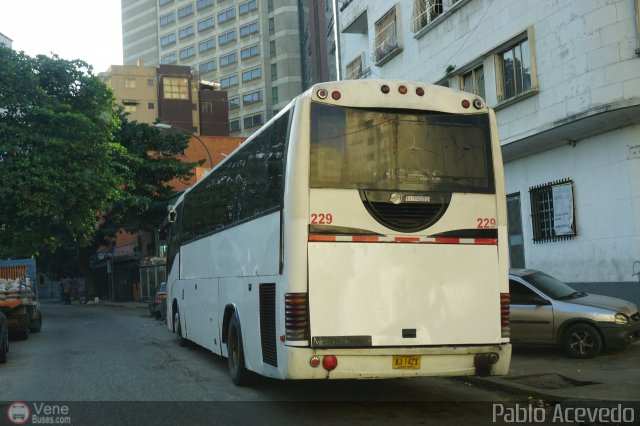 Particular o Desconocido 0229 por Pablo Acevedo