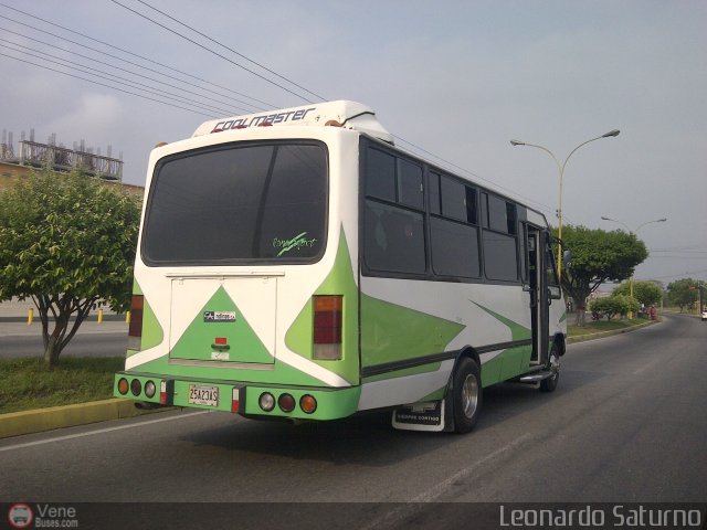 Uni�n L�nea Alberto Adriani C.A. 43 por Leonardo Saturno