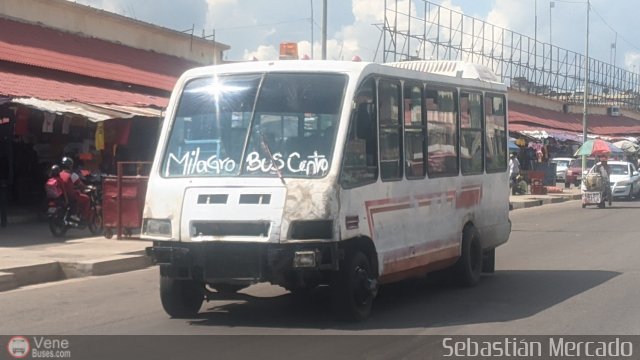 ZU - Asociaci�n Cooperativa Milagro Bus 05 por Sebasti�n Mercado