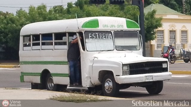ZU - Colectivos La Limpia - La Estrella 013 por Sebastin Mercado