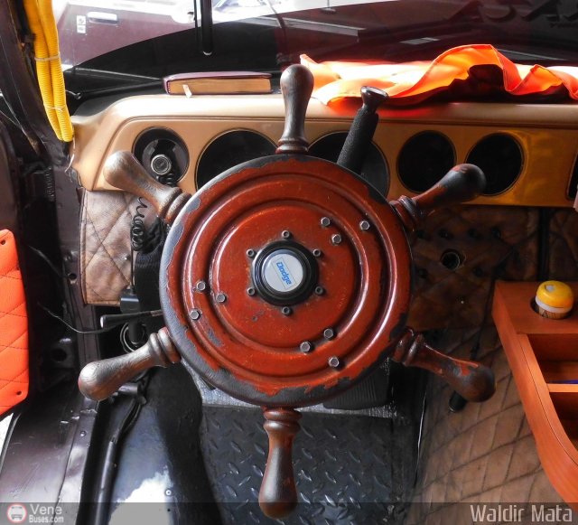 DC - Uni�n L�dice - Silencio 45 por Waldir Mata