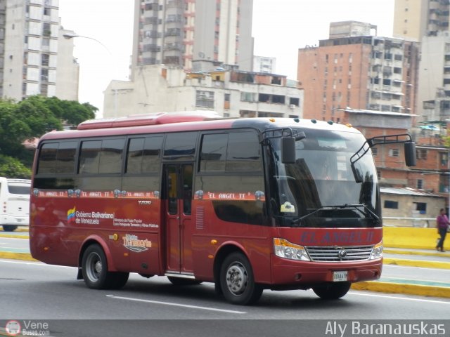 Particular o Desconocido 02 por Aly Baranauskas