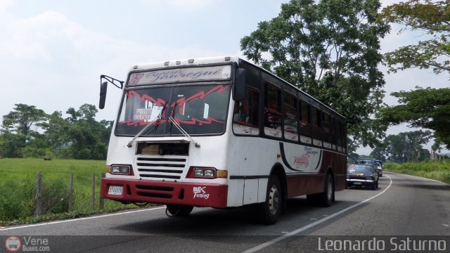 Expresos J�uregui 017 por Leonardo Saturno