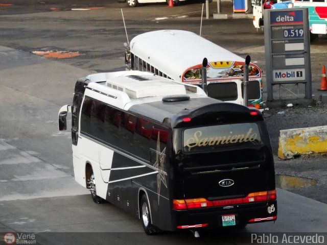 Particular o Desconocido 05 por Pablo Acevedo