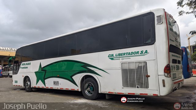 Berlinas del Fonce 5075 por Joseph Puello