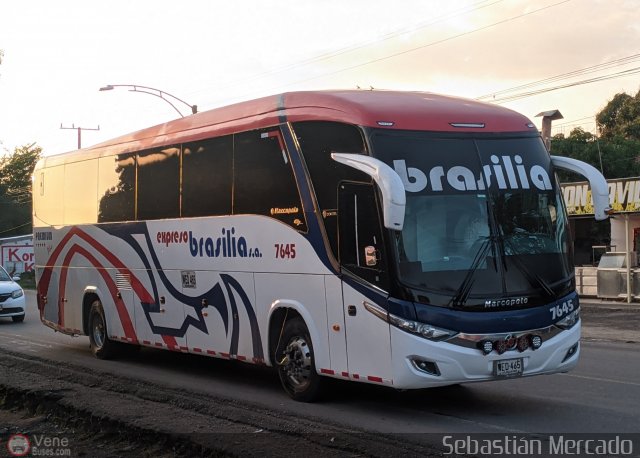 Expreso Brasilia 7645 por Sebasti�n Mercado