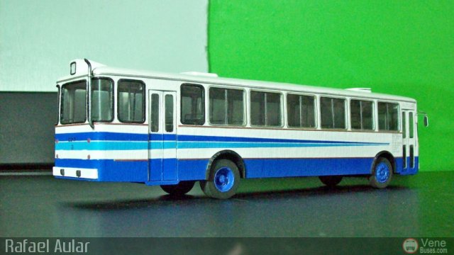 Maquetas y Miniaturas 76 Col. del Norte por Rafael Aular