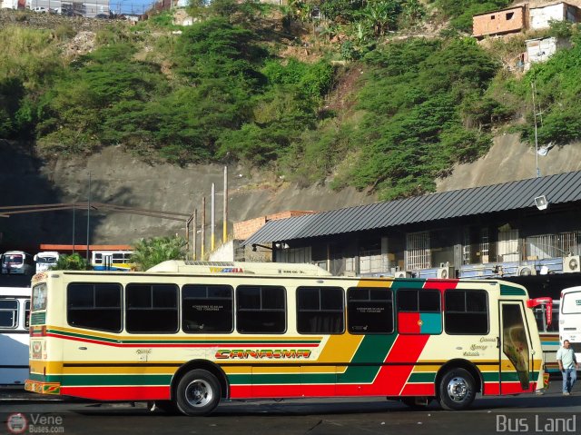 Cooperativa Canaima 46 por Waldir Mata