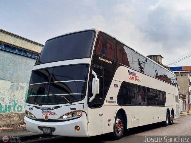 Ejecutivos Carla Tours 1019 por Josue S�nchez