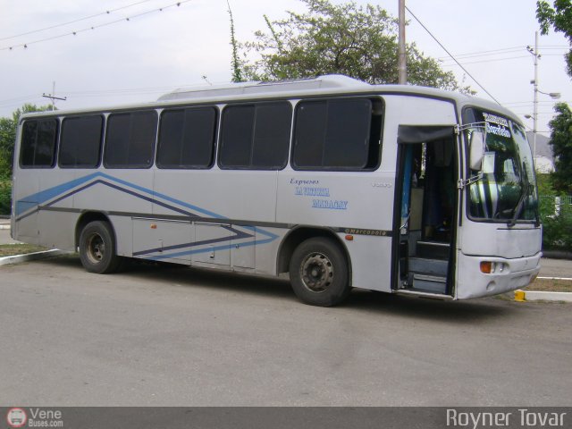 Transporte Ta�es 14 por Royner Tovar