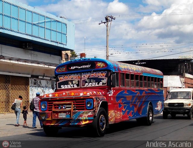 Transporte Arvelo 38 por Andrs Ascanio