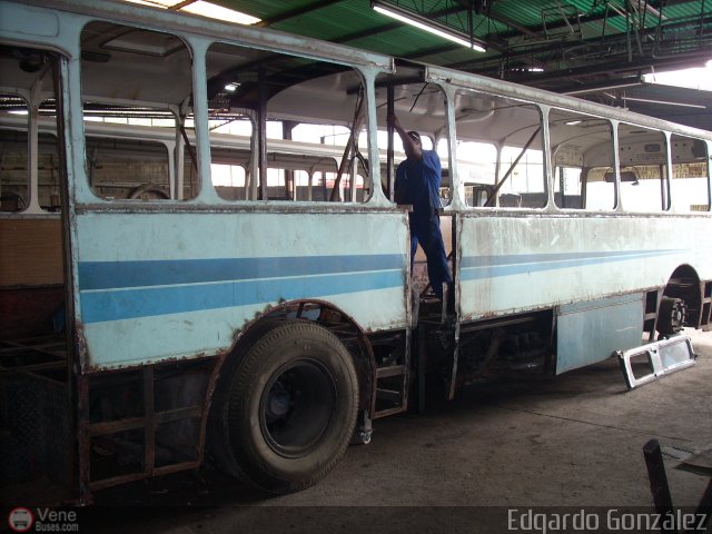 DC - Colectivos del Norte 60 por Edgardo Gonz�lez