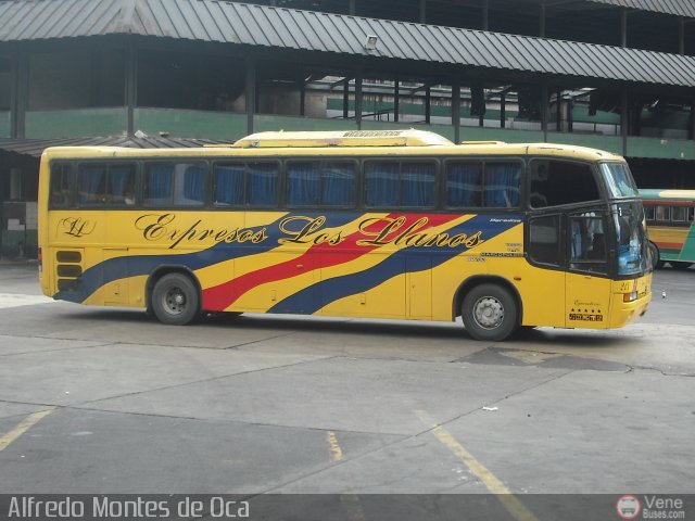 Expresos Los Llanos 213 por Alfredo Montes de Oca