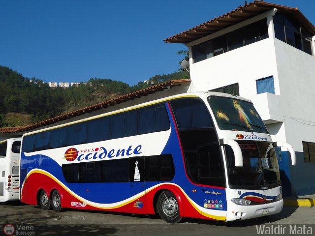 Expresos Occidente 060 por Waldir Mata