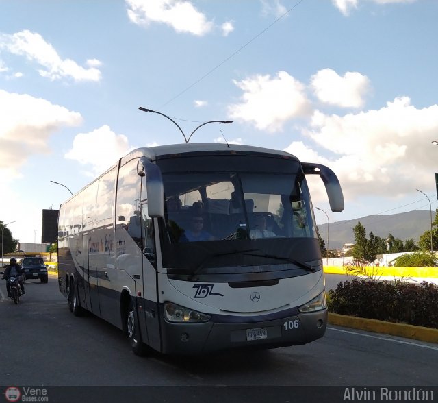 Turismo de Lujo 106 por Alvin Rond�n