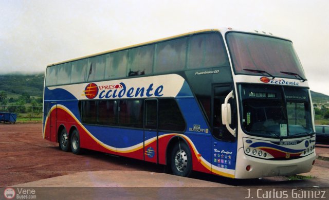 Expresos Occidente 268 por Pablo Acevedo