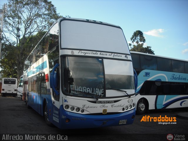 Expresos San Cristbal 124 por Alfredo Montes de Oca