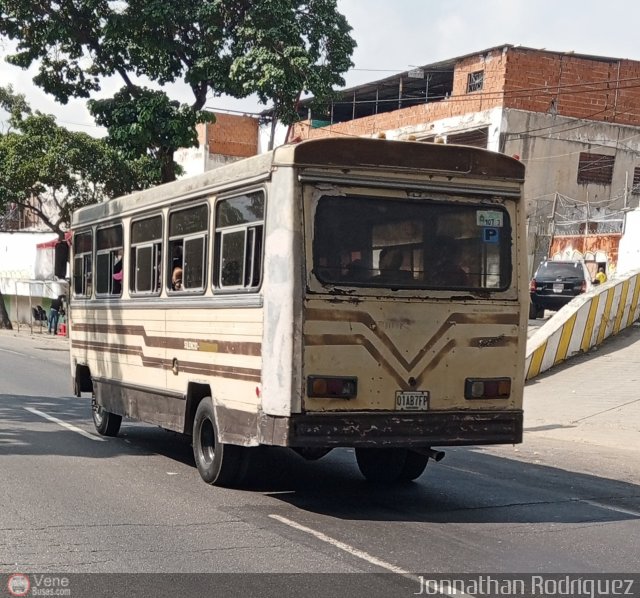 DC - S.C. Plaza Espa�a - El Valle - Coche 107 por Jonnathan Rodr�guez