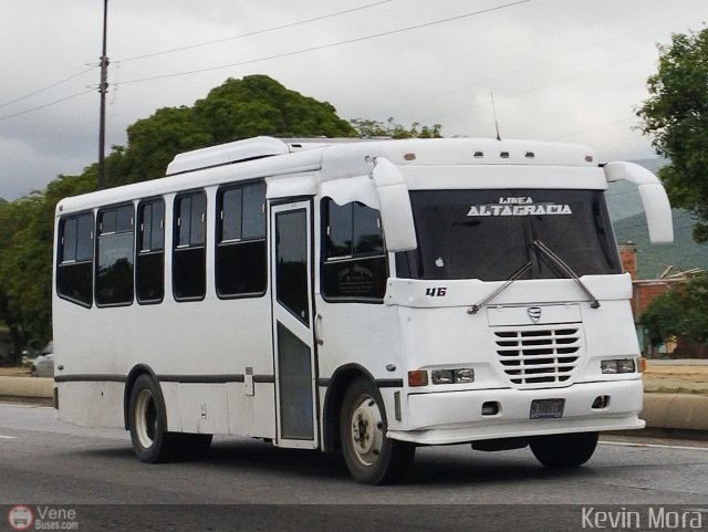 Lnea Altagracia 46 por Kevin Mora