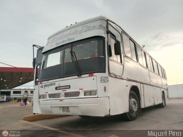 Expresos La Guayanesa 318 por Miguel Pino