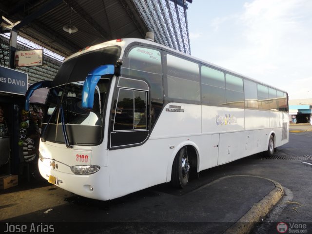 Bus Ven 3100 por Jos� Arias