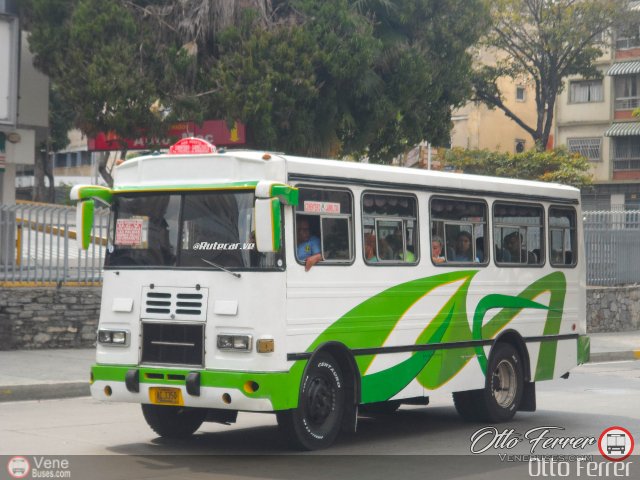 DC - A.C. de Transporte Roosevelt 023 por Otto Ferrer