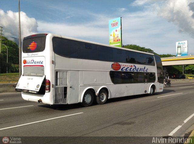 Expresos Occidente 120 por Alvin Rond�n