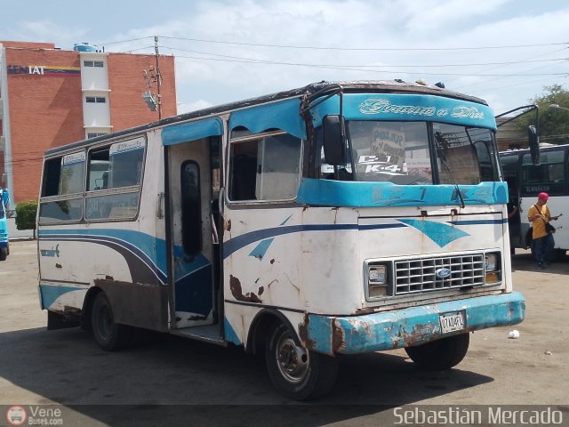 ZU - U.C. Barrio La Polar 838 por Sebastián Mercado