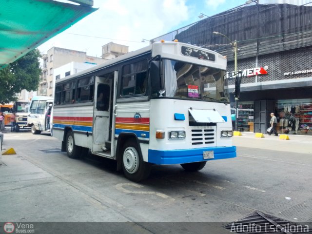 A.C. L�nea R�o Cristal 089 por Adolfo Escalona