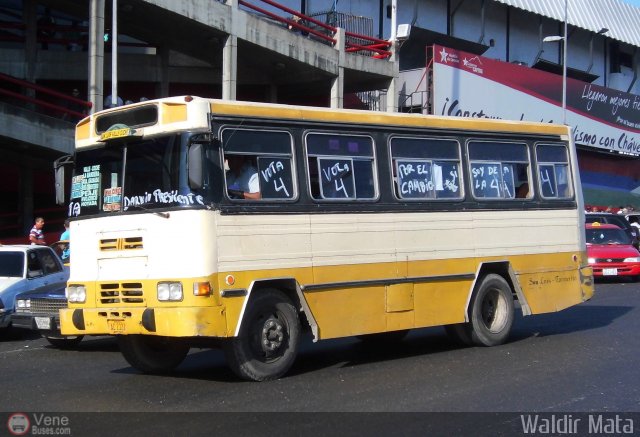 DC - S.C. Plaza Espa�a - El Valle - Coche 423 por Waldir Mata