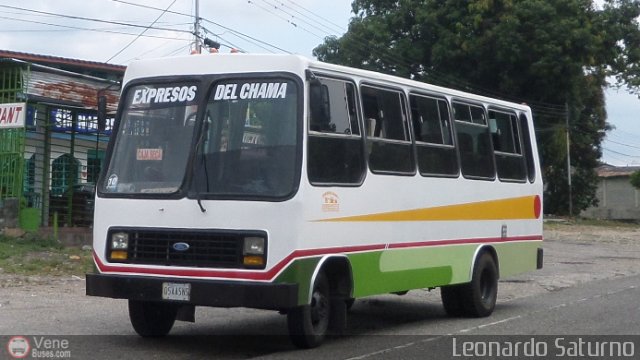 S.C. L�nea Transporte Expresos Del Chama 010 por Leonardo Saturno