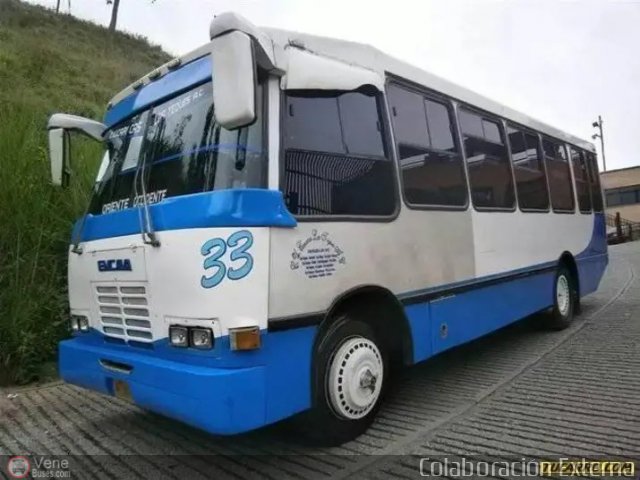 C.U. Caracas - Los Teques A.C. 033 por Adolfo Escalona