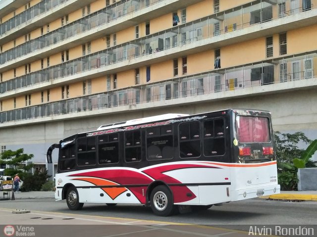 Coop. Transporte Menca de Leoni 054 por Alvin Rond�n