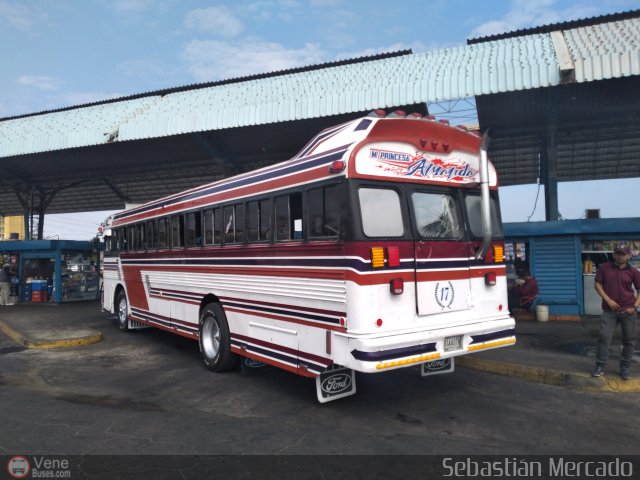 Expresos La Gran Colombia 17 por Sebasti�n Mercado