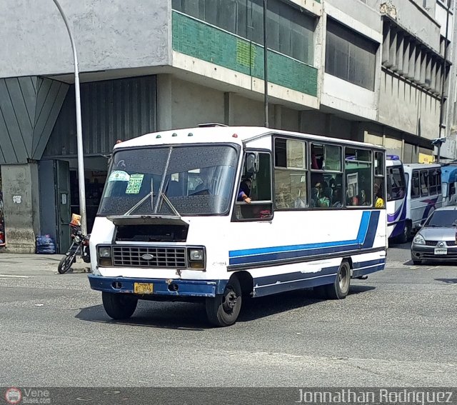 DC - U.C. Venezuela 124 por Jonnathan Rodr�guez