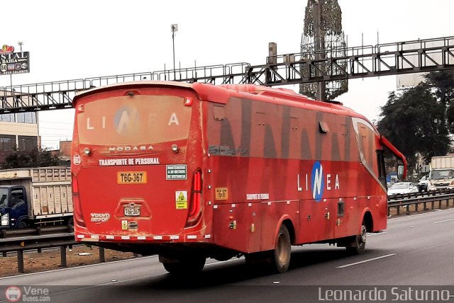 Transportes L�nea 693 por Leonardo Saturno