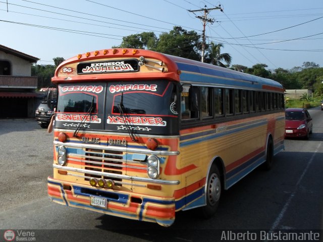 Expresos J�uregui 086 por Alberto Bustamante