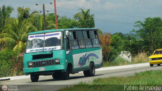 Particular o Desconocido 0272 por Pablo Acevedo