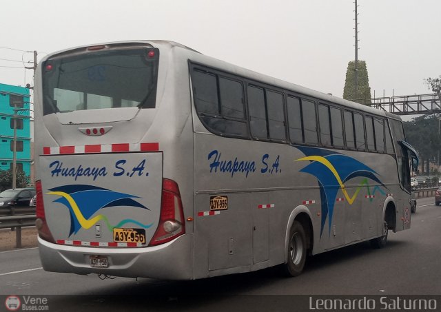 E.T. Jos Huapaya Soriano S.A. 956 por Leonardo Saturno