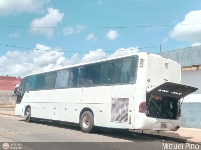 PDVSA Transporte de Personal 024 por Miguel Pino