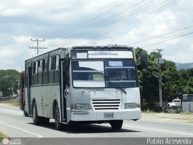 Coop. de Transp. Comunidad de Santa Luc�a 32 por Pablo Acevedo