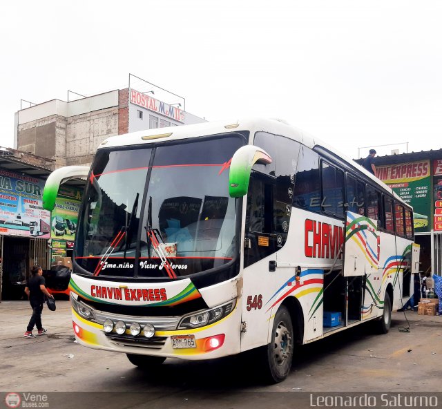 Chavin Express 546 por Leonardo Saturno
