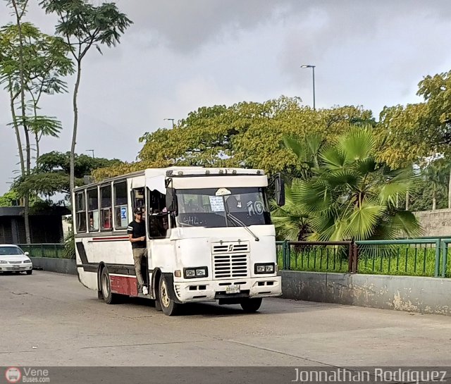 DC - Asoc. Cooperativa Carabobo Tiuna R.L. 052 por Jonnathan Rodr�guez